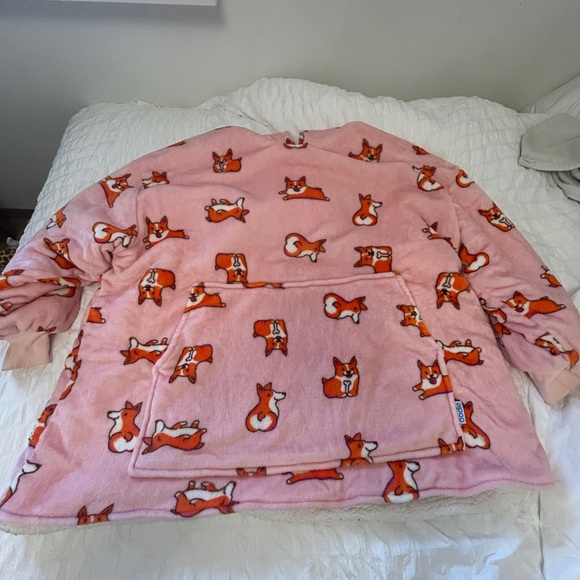 The Oodie Pink Corgi - Picture 2 of 4